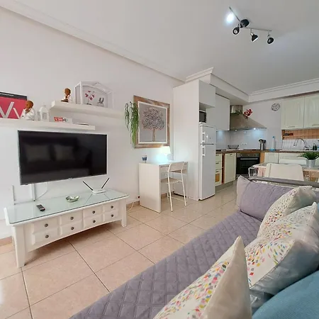 Casa Mamu, Terrace, Wifi And Air Con Appartamento Corralejo