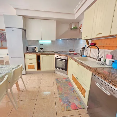 Casa Mamu, Terrace, Wifi And Air Con Appartement