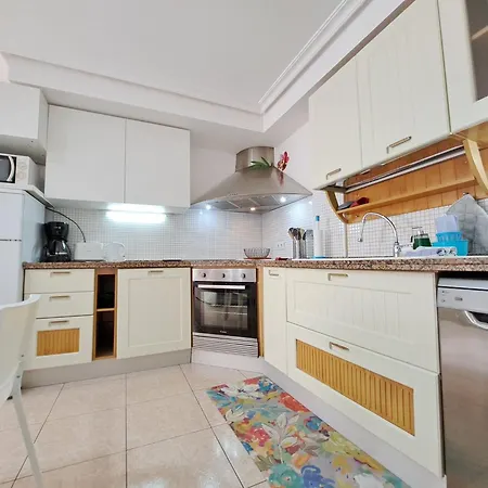 Casa Mamu, Terrace, Wifi And Air Con * كوراليهو