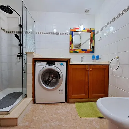 Casa Mamu, Terrace, Wifi And Air Con شقة *